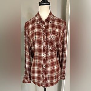 🩵4 items for $30- Beach lunch lounge collection brown/cream plaid shirt